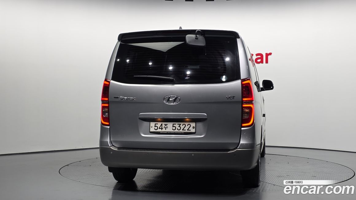 Hyundai Starex 2019