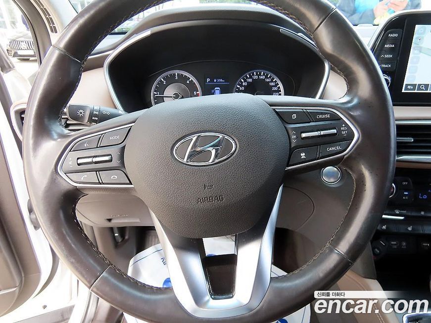 Hyundai Santafe 2020