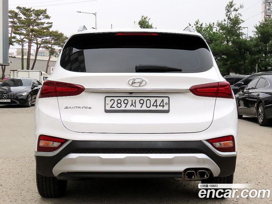 Hyundai Santafe 2020