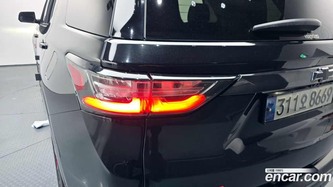 ChevroletGMDaewoo Traverse 2021