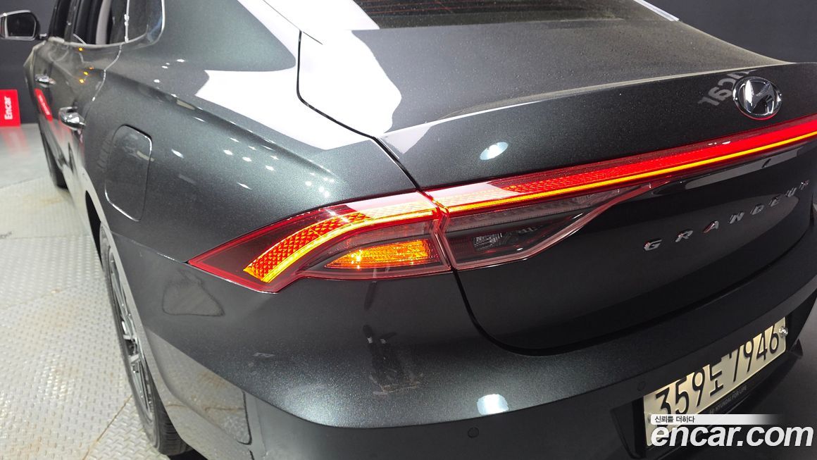 Hyundai Grandeur 2020