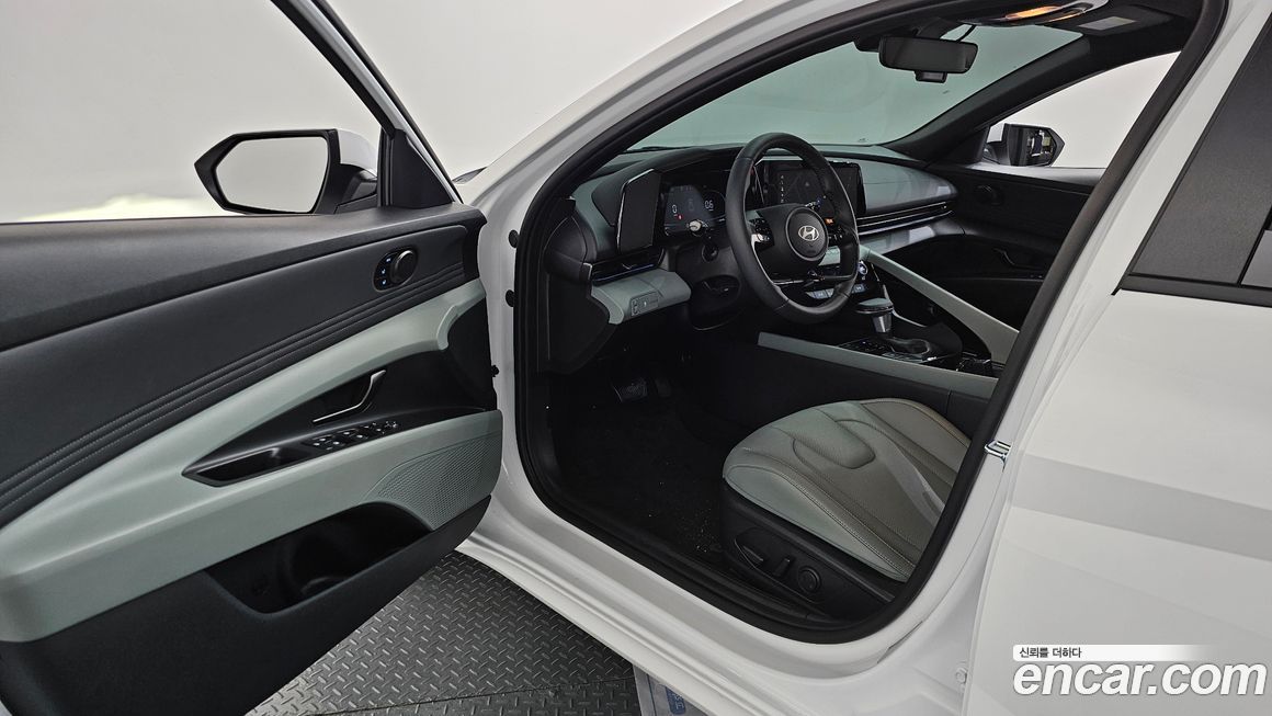 Hyundai AVANTE 2026