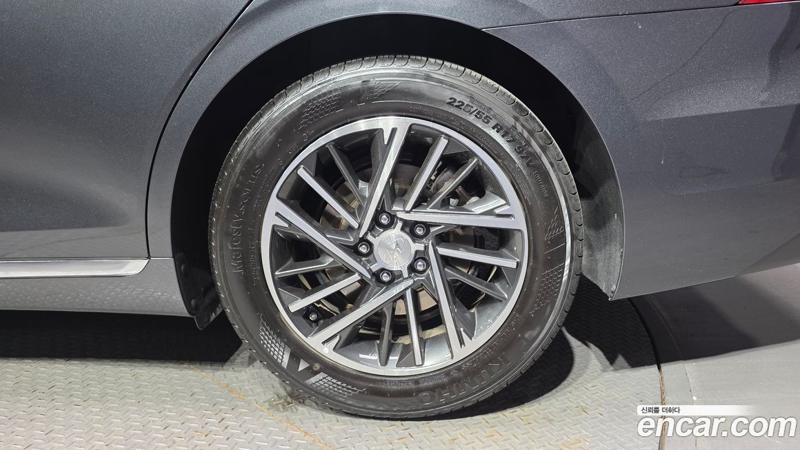 Hyundai Grandeur 2020