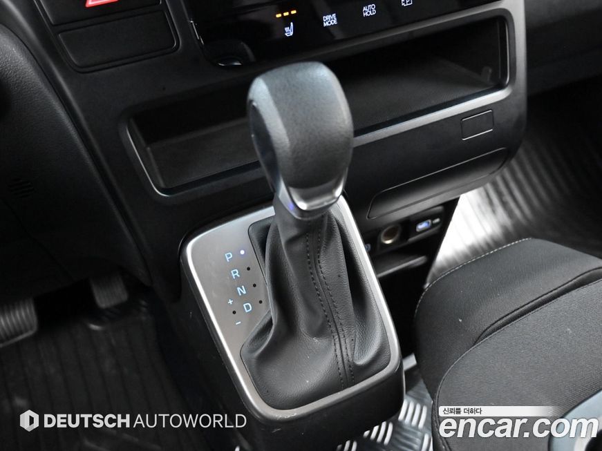 Hyundai Staria 2023