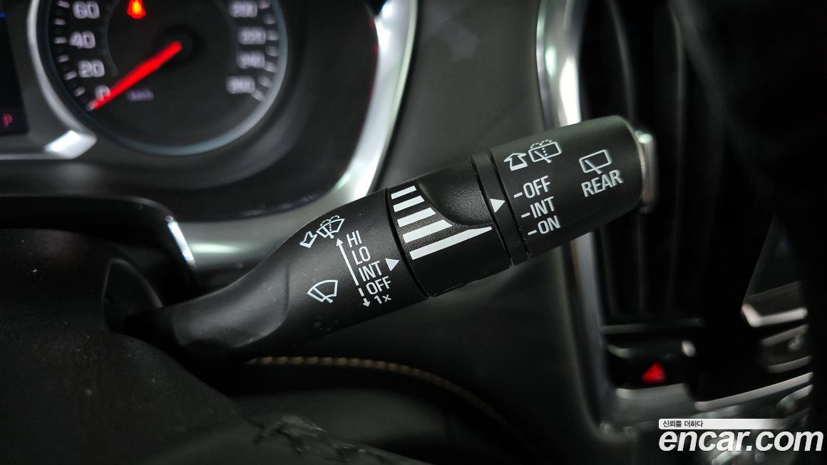 ChevroletGMDaewoo Traverse 2021