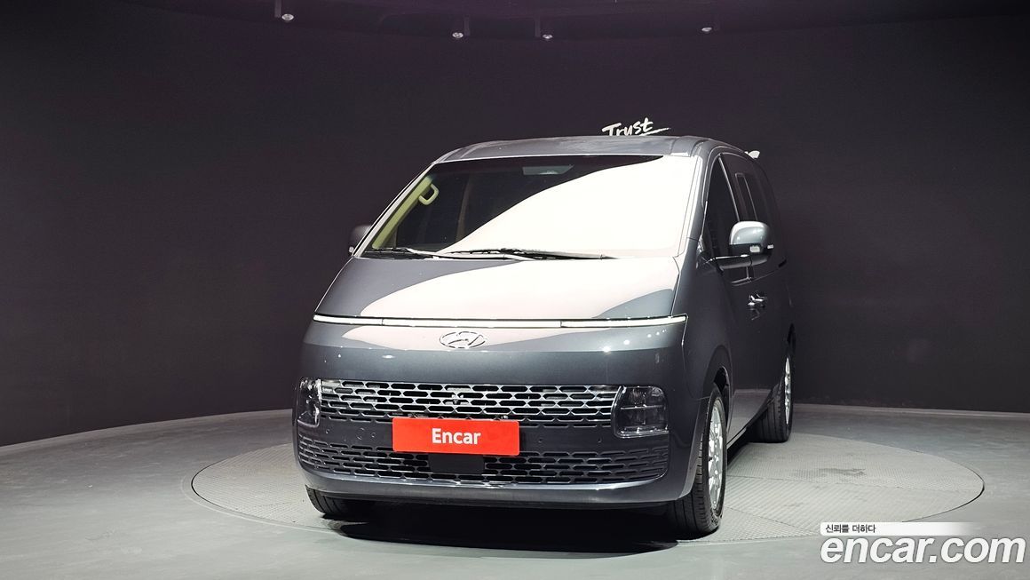Hyundai Staria 2023