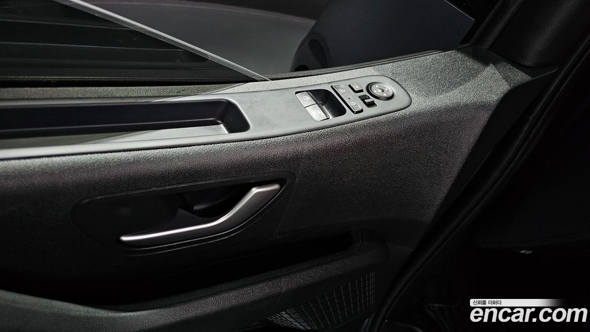 Hyundai Staria 2023