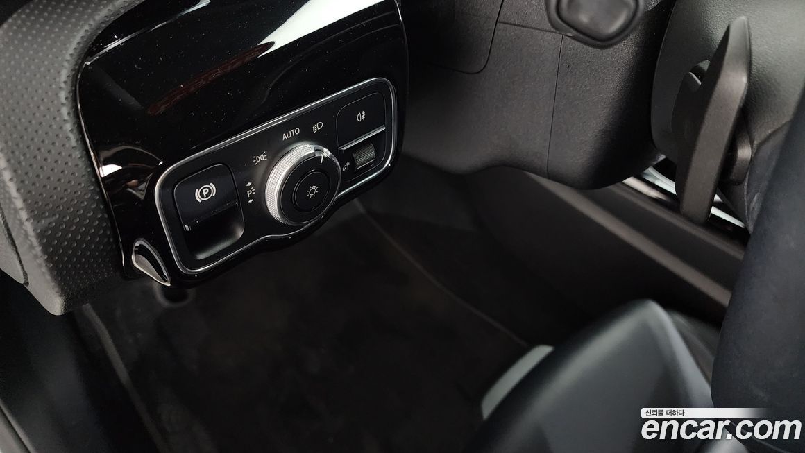 Mercedes-Benz A-Class 2022