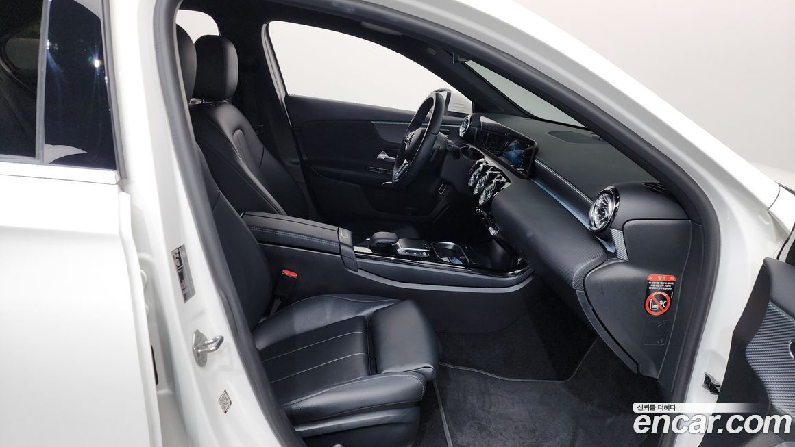 Mercedes-Benz A-Class 2022