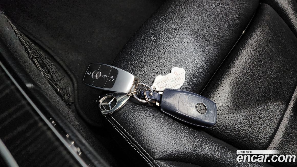 Mercedes-Benz C-Class 2019