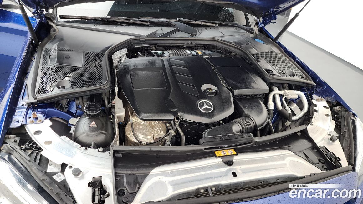 Mercedes-Benz C-Class 2019