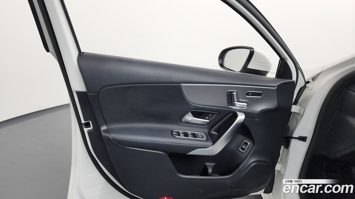 Mercedes-Benz A-Class 2022