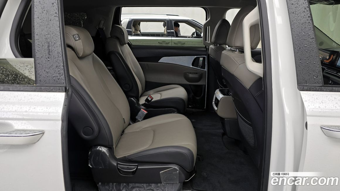 Kia Canival 2025