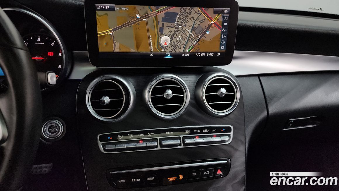 Mercedes-Benz C-Class 2019