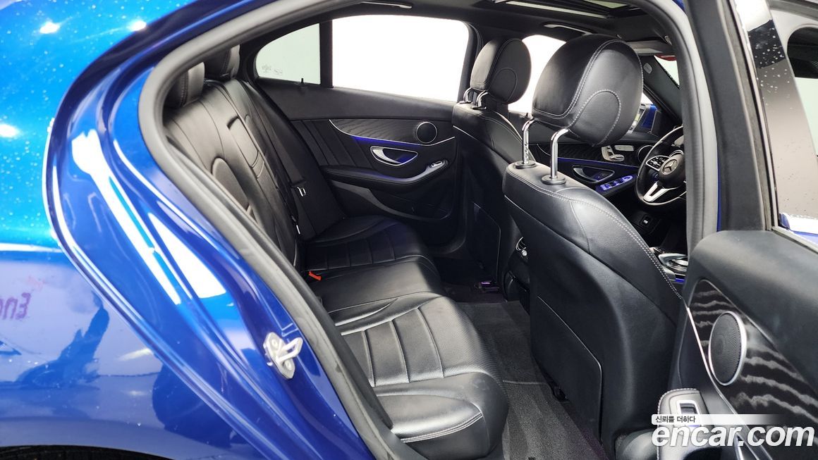 Mercedes-Benz C-Class 2019