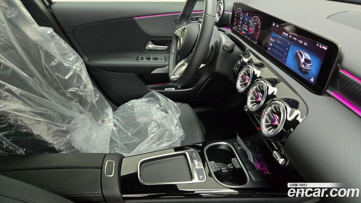 Mercedes-Benz A-Class 2024