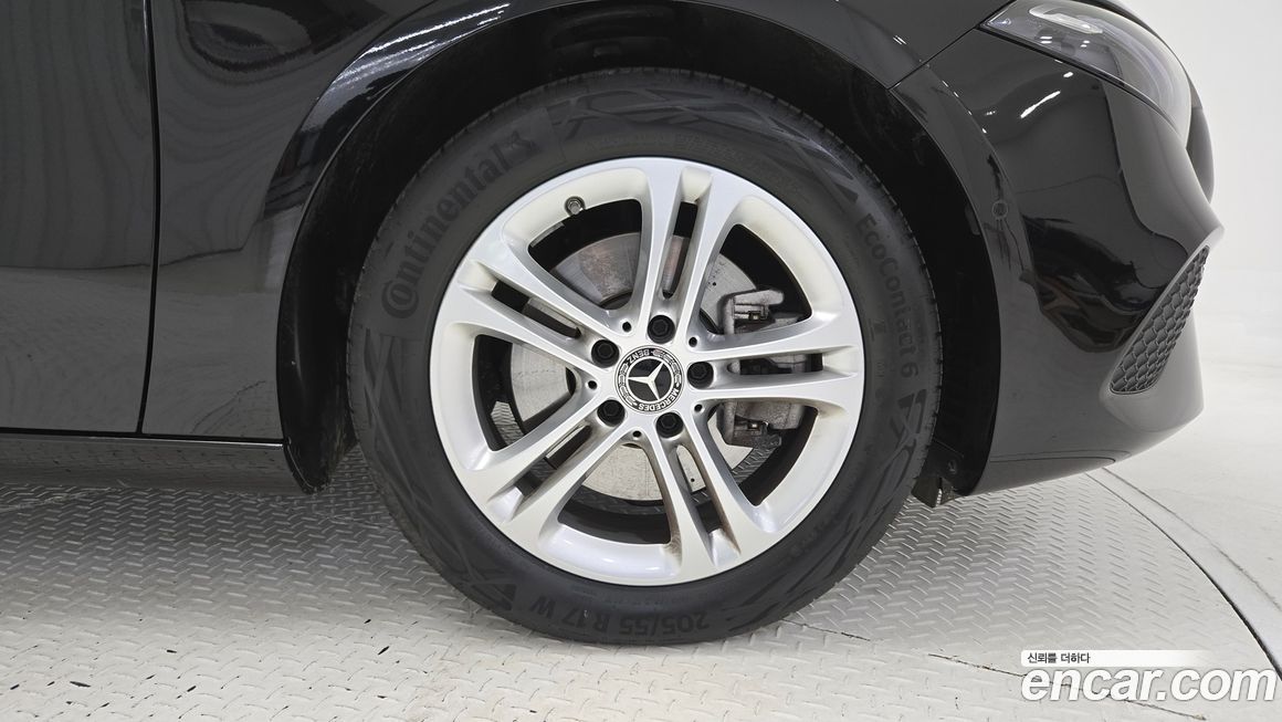 Mercedes-Benz A-Class 2024