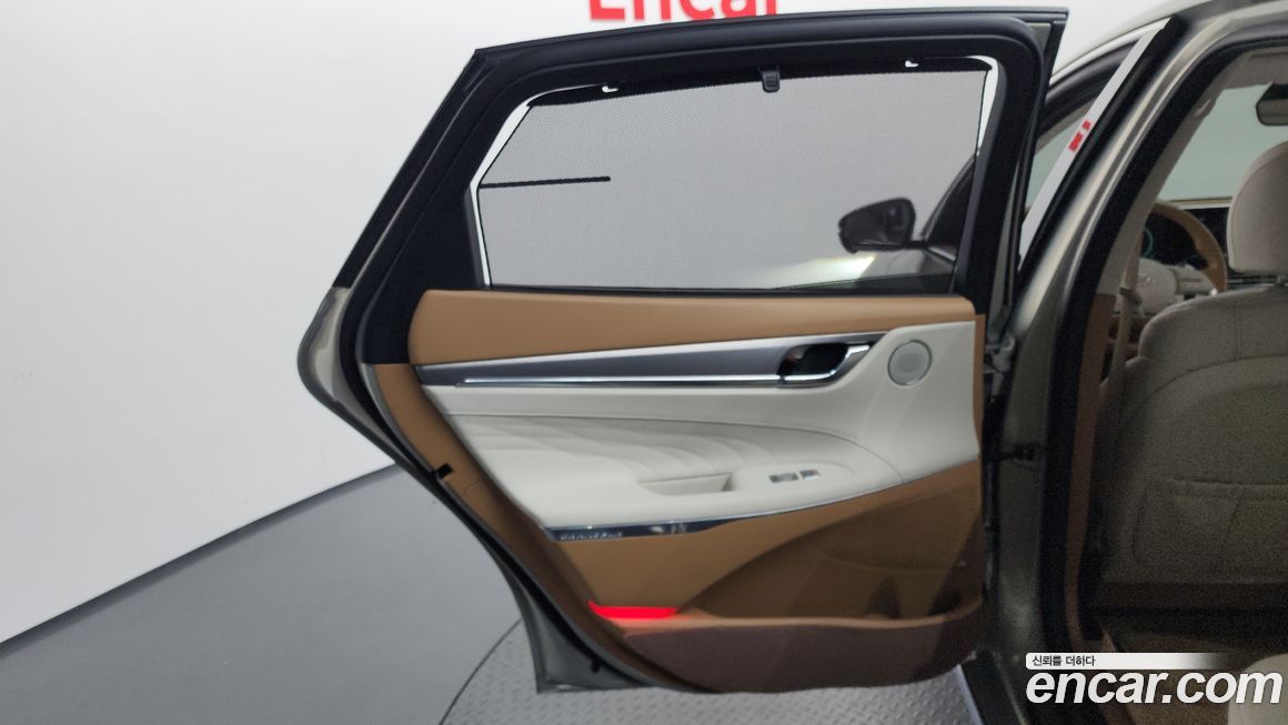 Hyundai Grandeur 2021