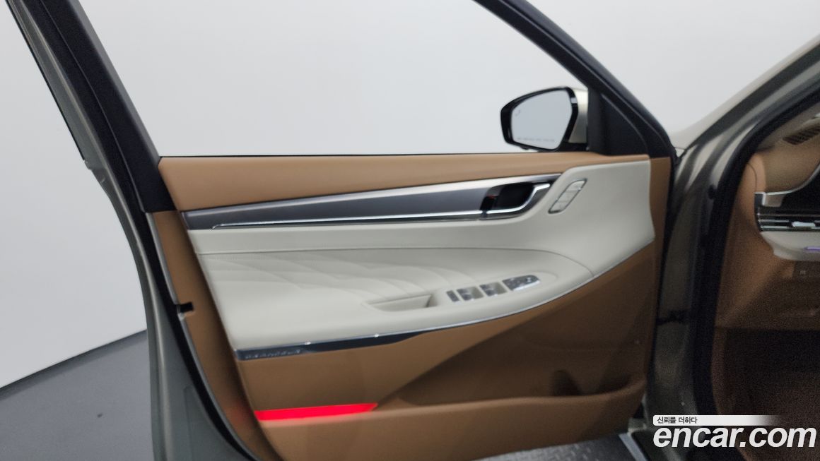Hyundai Grandeur 2021