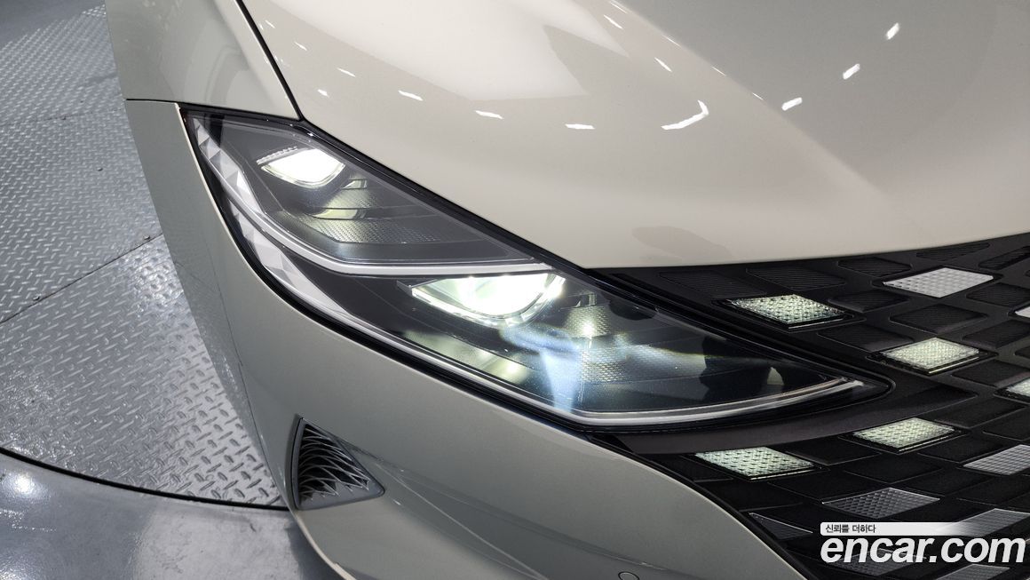 Hyundai Grandeur 2021