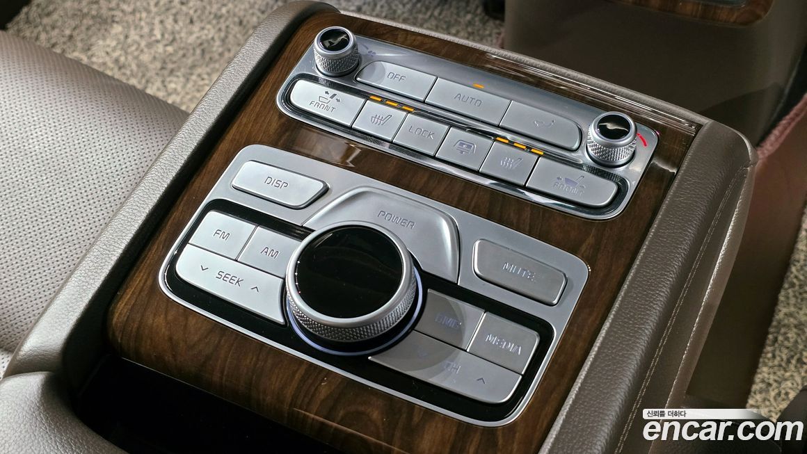 Kia K9 2019