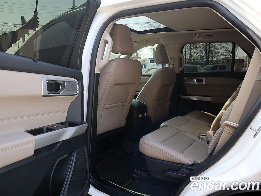 Ford Explorer 2021