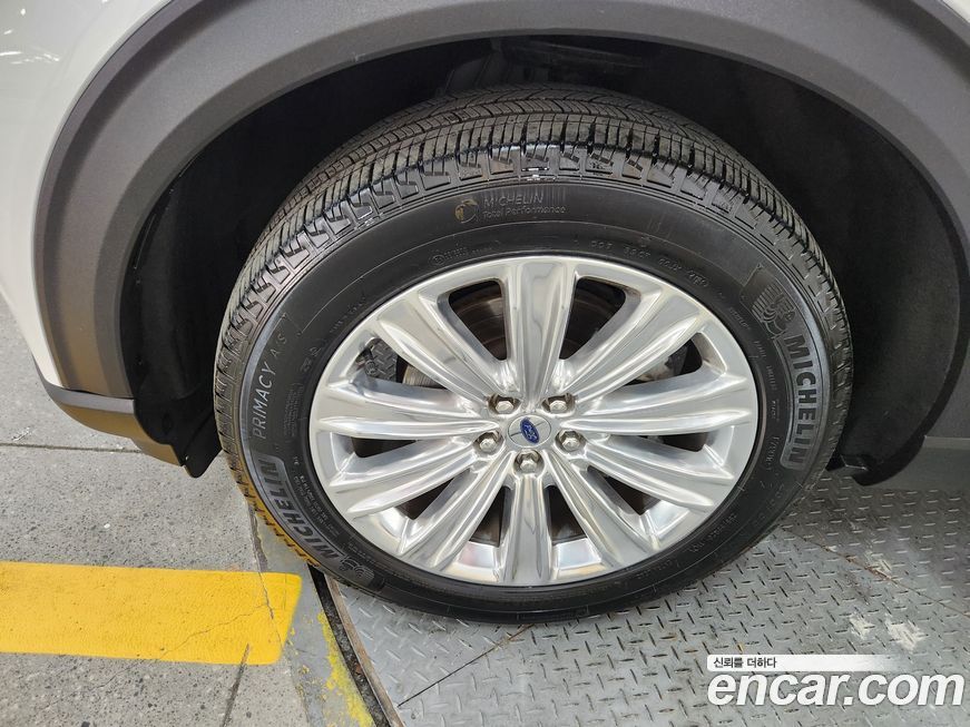 Ford Explorer 2021