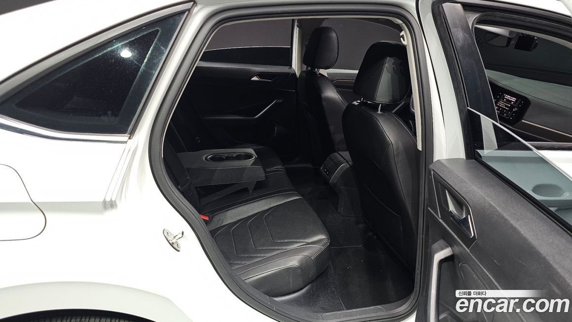 Volkswagen Jetta 2021