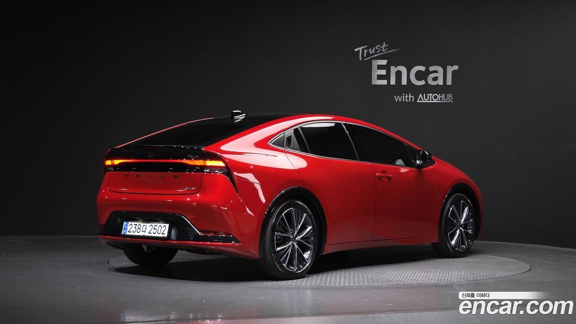 Toyota Prius 2024