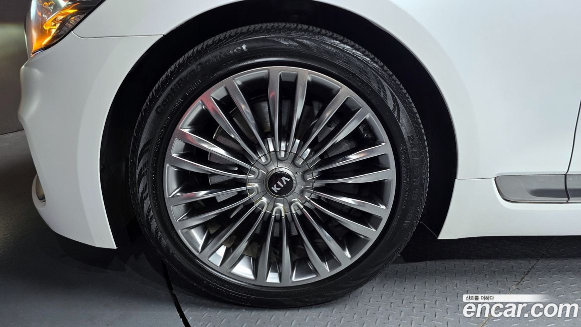 Kia K9 2019