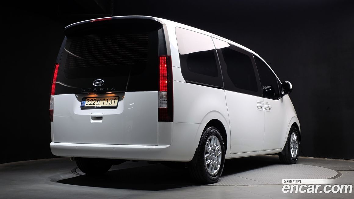 Hyundai Staria 2022