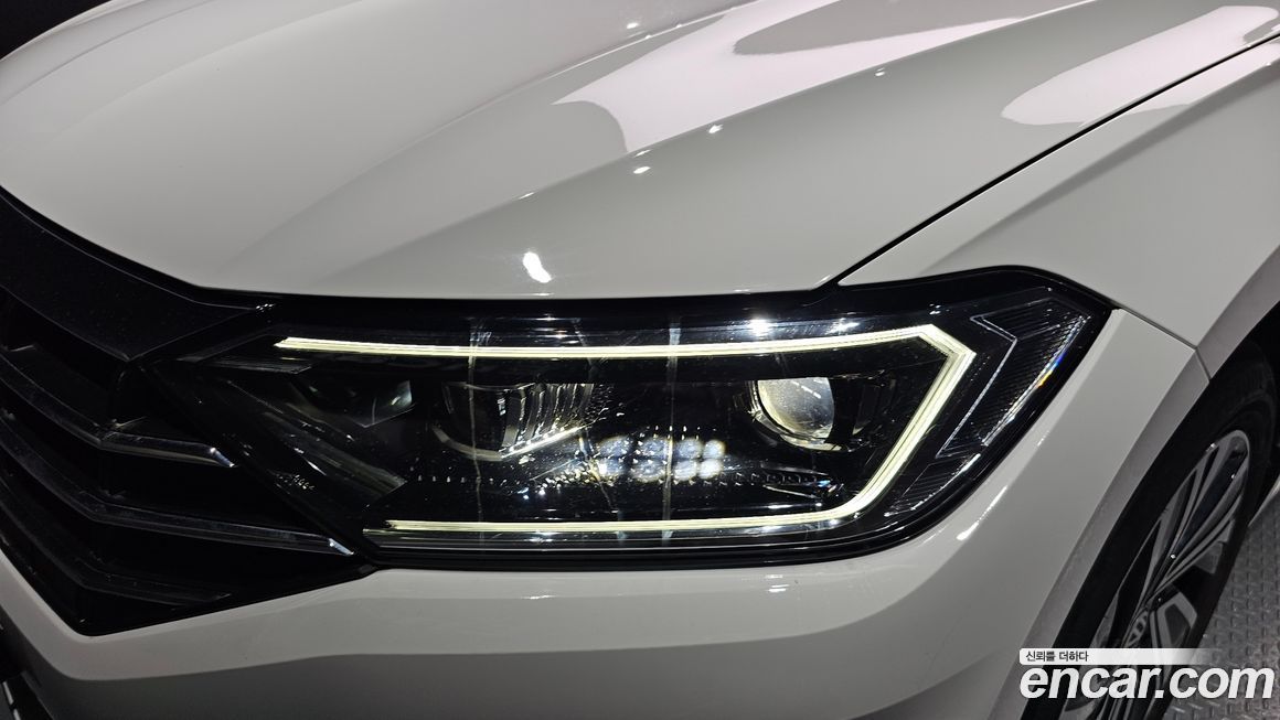 Volkswagen Jetta 2021