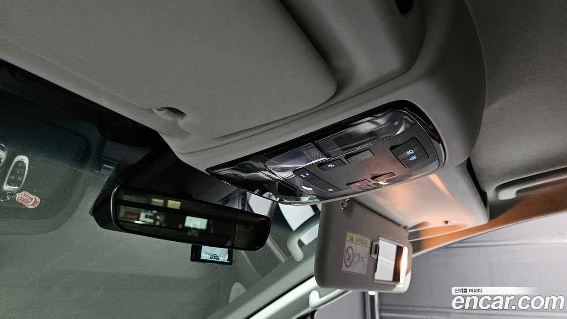 Hyundai Staria 2023