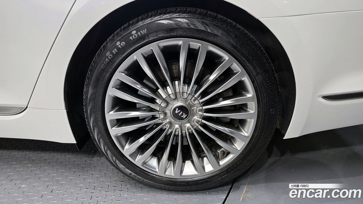 Kia K9 2019
