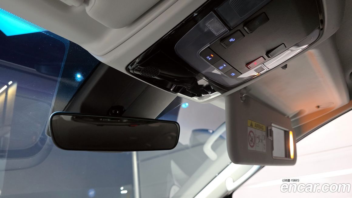 Hyundai Staria 2022