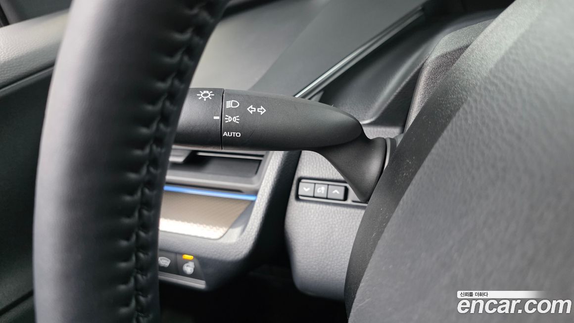 Toyota Prius 2024