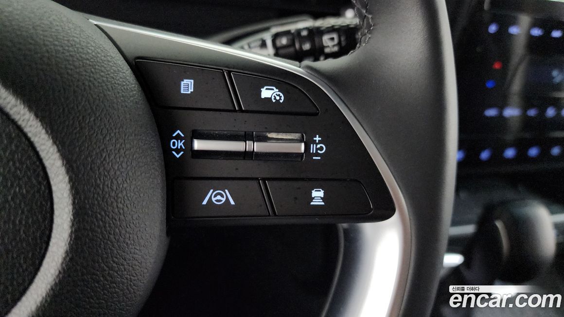Hyundai Staria 2025