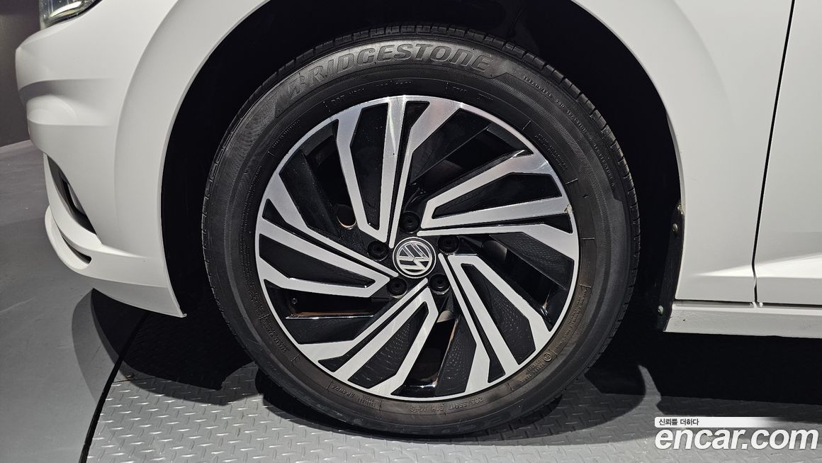 Volkswagen Jetta 2021