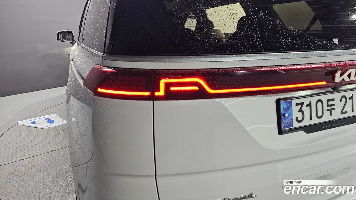 Kia Canival 2021