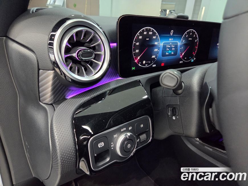 Mercedes-Benz A-Class 2025