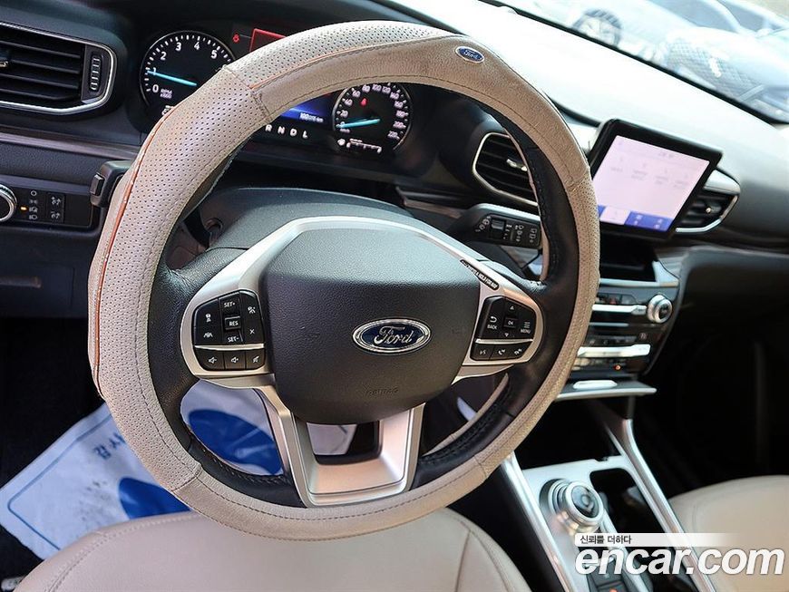 Ford Explorer 2021