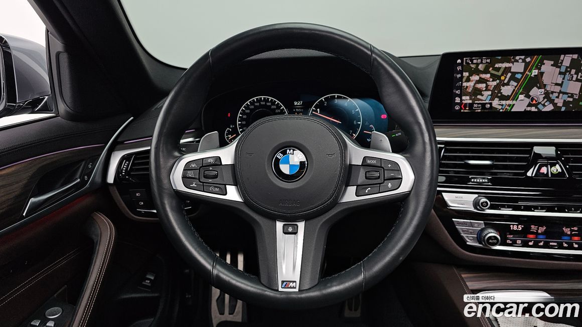 BMW 5-Series 2019
