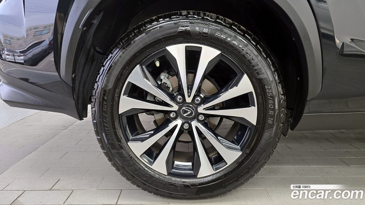 Lexus NX 2019