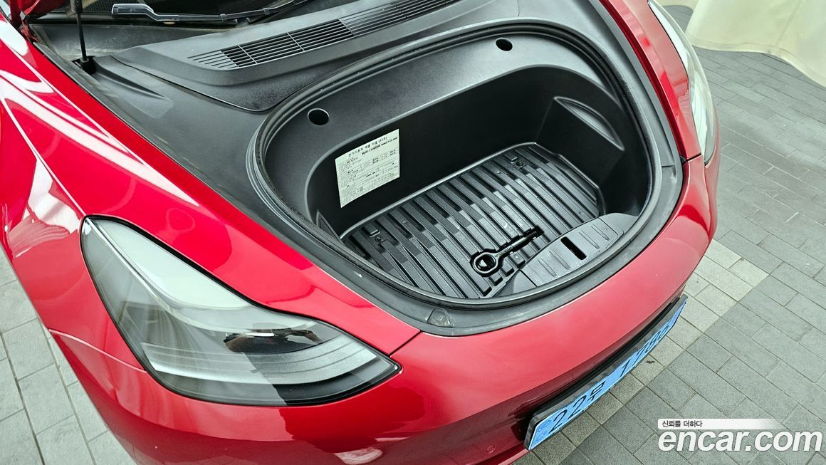 Tesla Model 3 2021
