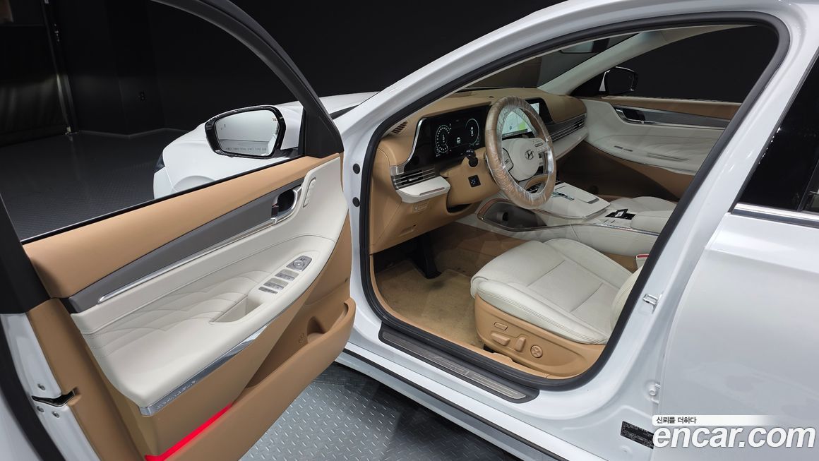 Hyundai Grandeur 2021