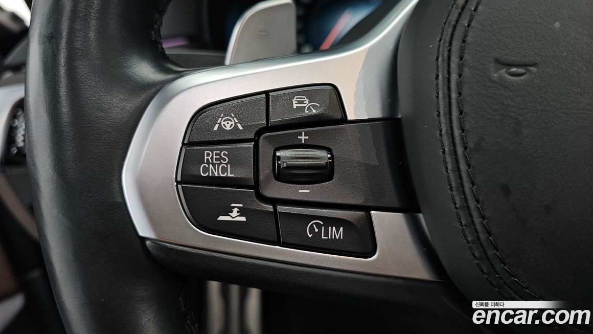 BMW 5-Series 2019