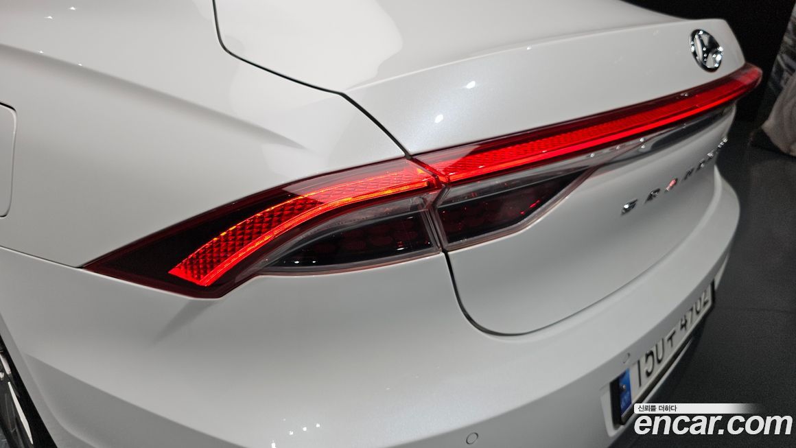 Hyundai Grandeur 2021