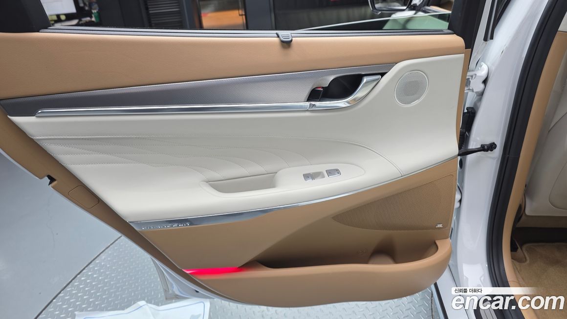 Hyundai Grandeur 2021