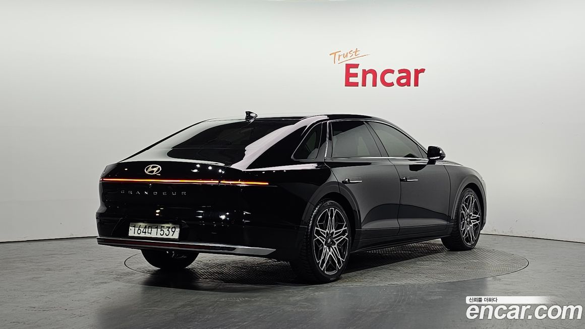 Hyundai Grandeur 2023