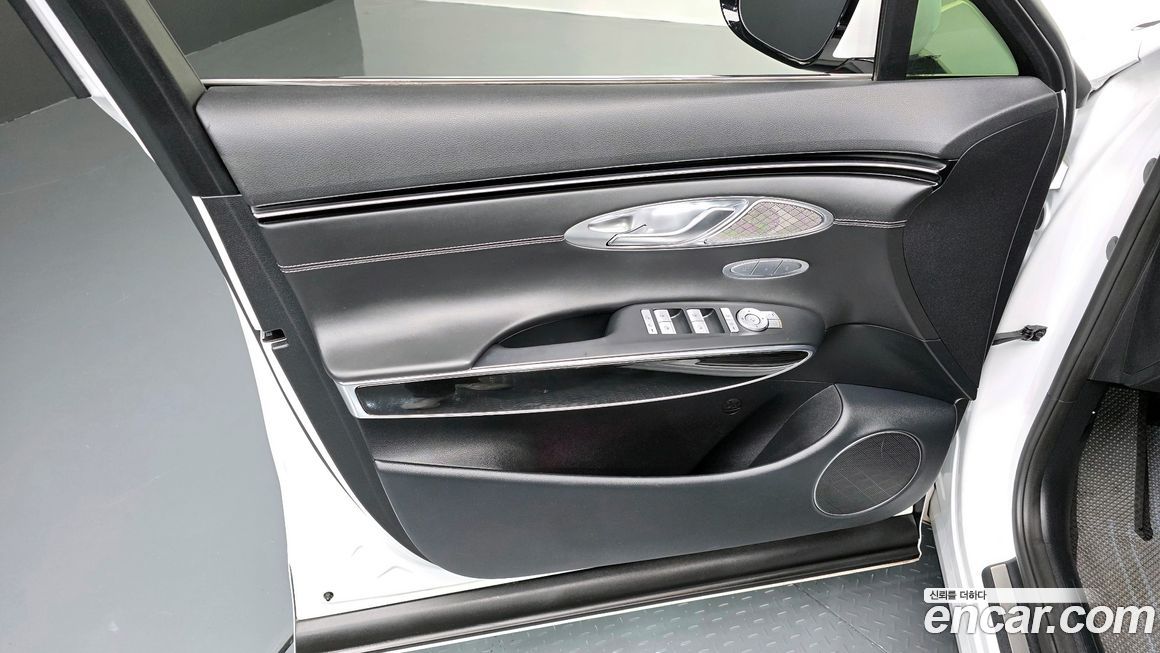 Genesis GV70 2022